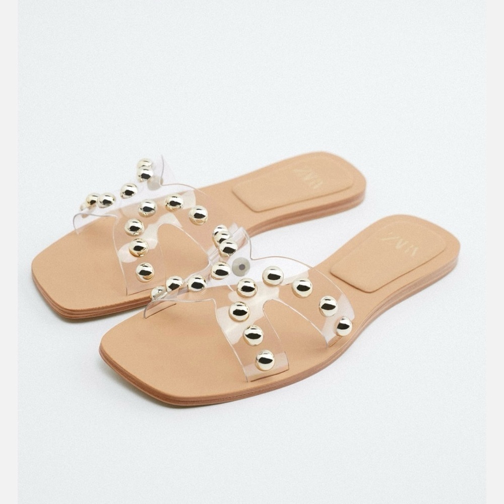 ZARA, Stylish Tan Sandals with Gold Accents